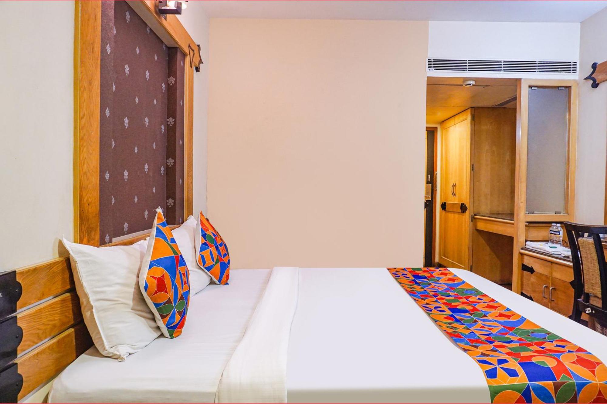 Fabhotel Prime Deccan 8 Pune Exterior photo
